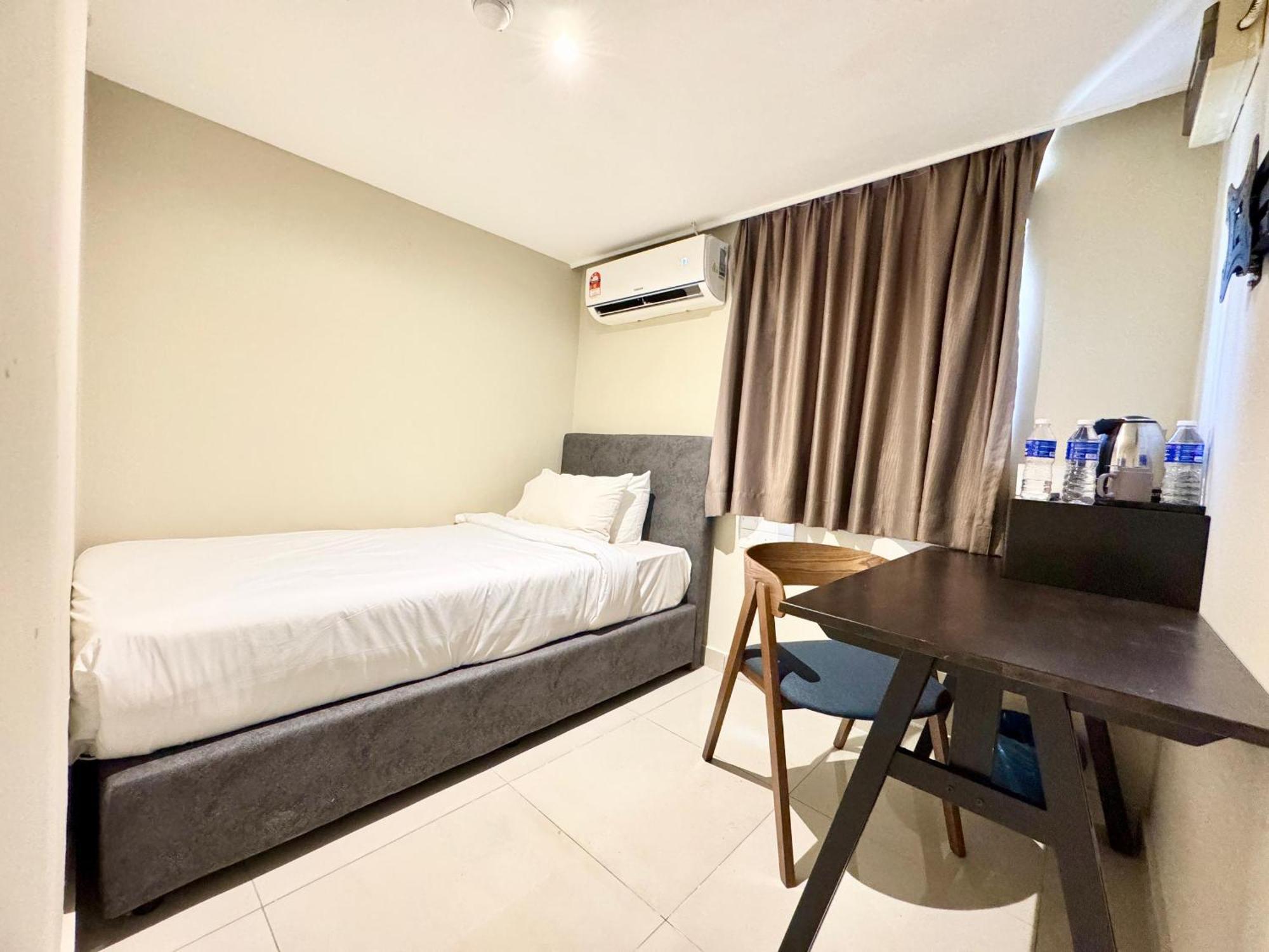 Kingston Hotel 6 - Changkat, Bukit Bintang Kuala Lumpur Exterior foto