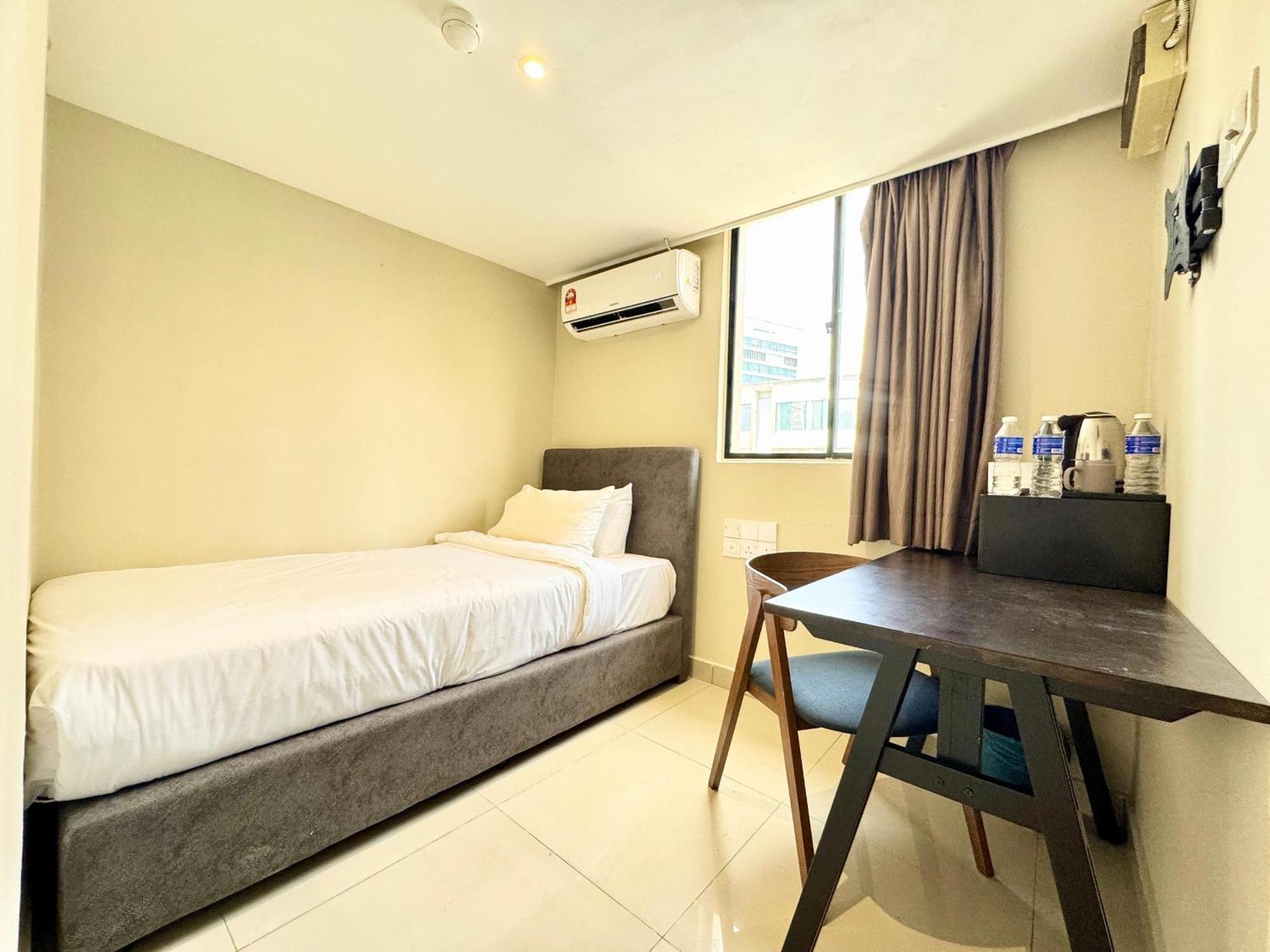 Kingston Hotel 6 - Changkat, Bukit Bintang Kuala Lumpur Exterior foto
